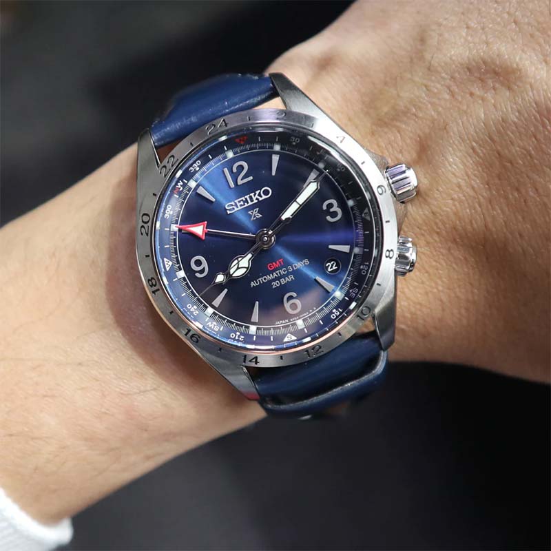 2-Seiko-Prospex-Land-Watch-SPB377J1
