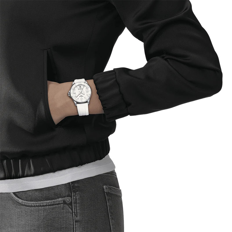 T120.210.17.116.00_WRIST_1_1024x1024