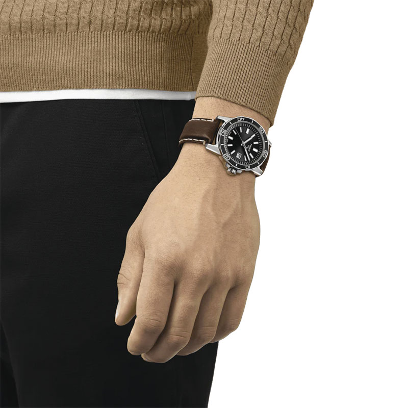 T125.610.16.051.00_WRIST_1024x1024