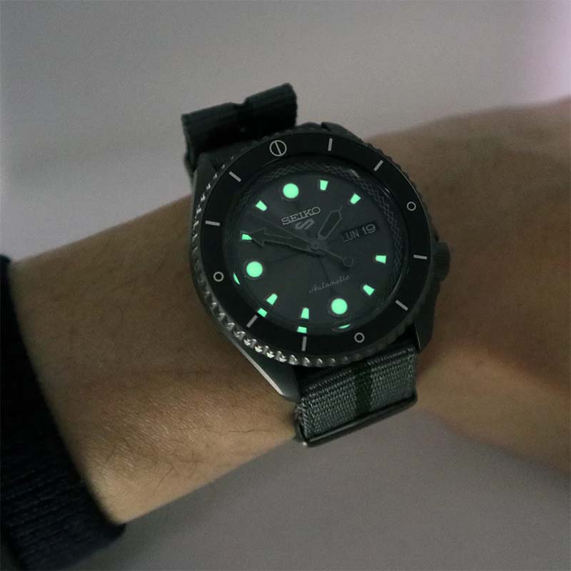 3.-SEIKO-5-SPORTS-NARUTO-_-BORUTO-SHIKAMARU-NARA-LIMITED-EDITION-SRPF75K1